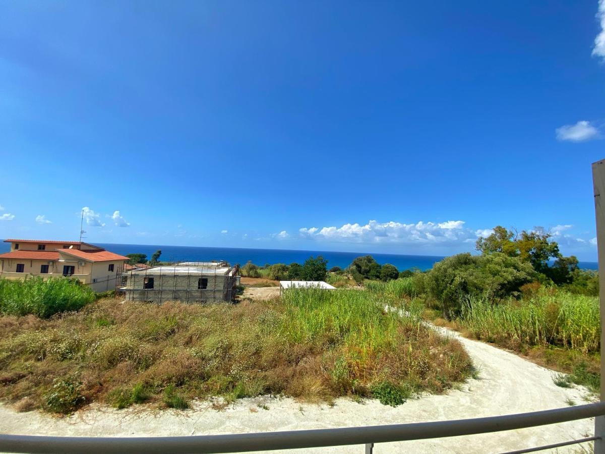 Campus Dei - Tropea Rooms Esterno foto